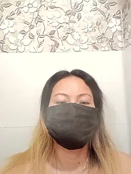 Bristy BigBoobs online show from 04/24/26, 06:15