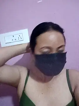 Bristy BigBoobs online show from 04/22/26, 03:30