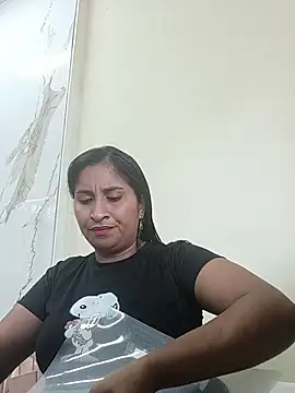SofiaMendez1  online show from 07/04/26, 04:22