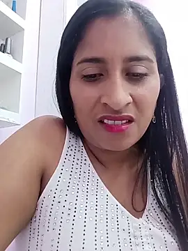 SofiaMendez1  online show from 04/30/26, 08:57