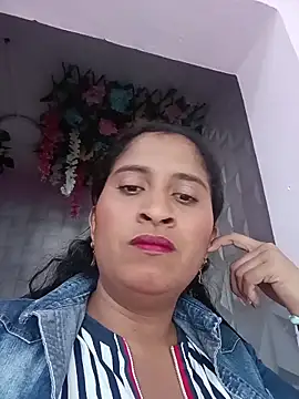 SofiaMendez1  online show from 05/25/26, 03:22