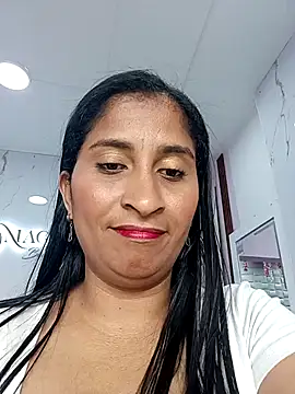 SofiaMendez1  online show from 04/16/26, 04:19