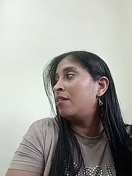 SofiaMendez1  online show from 06/13/26, 05:22