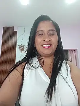 SofiaMendez1  online show from 05/30/26, 04:12