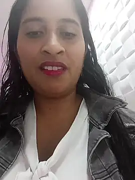 SofiaMendez1  online show from 05/23/26, 04:17
