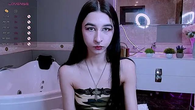 MelissaSparrow online show from 05/05/26, 01:08