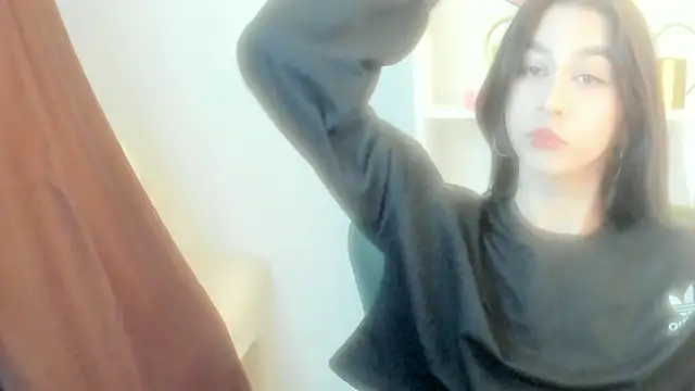 MelissaSparrow online show from 04/17/26, 01:52