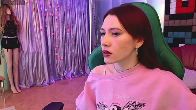 Snapshot of northern_moon chatting on 04/01/26, 07:10 northern moon online show from 04/01/26, 07:10