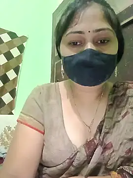 Snapshot of Pinki-girl chatting on 07/02/26, 05:02 Pinki-girl online show from 07/02/26, 05:02