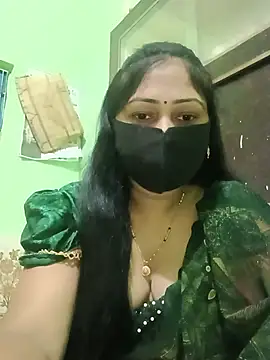Snapshot of Pinki-girl chatting on 06/06/26, 04:28 Pinki-girl online show from 06/06/26, 04:28