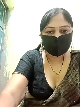 Pinki-girl online show from 05/17/26, 04:12
