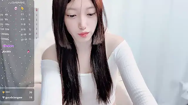 Snapshot of luckyuyu66 chatting on 05/08/26, 01:26 luckyuyu66 online show from 05/08/26, 01:26