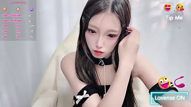 Snapshot of luckyuyu66 chatting on 04/08/26, 01:01 luckyuyu66 online show from 04/08/26, 01:01