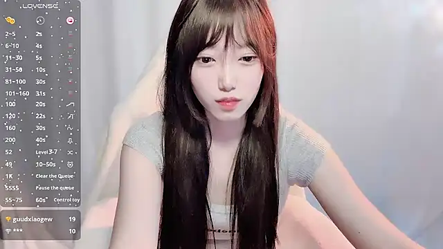 Snapshot of luckyuyu66 chatting on 05/05/26, 02:09 luckyuyu66 online show from 05/05/26, 02:09