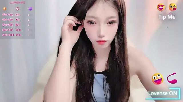 Snapshot of luckyuyu66 chatting on 04/09/26, 01:39 luckyuyu66 online show from 04/09/26, 01:39