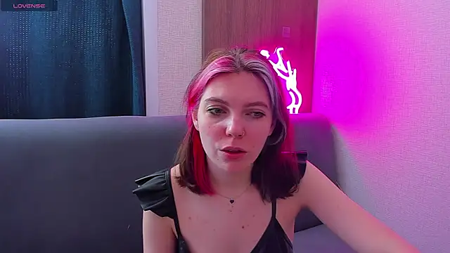 Marie Reyess online show from 04/04/26, 07:15