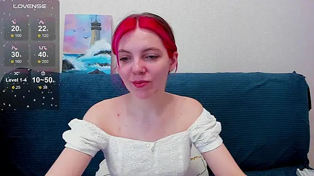 Snapshot of Marie_Reyess chatting on 06/18/26, 08:13 Marie Reyess online show from 06/18/26, 08:13