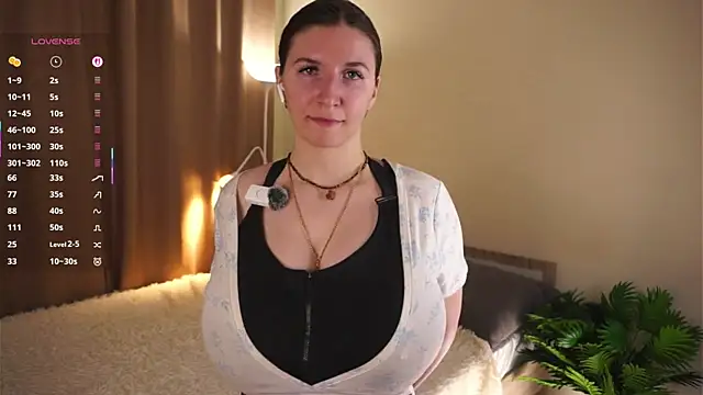 TyeshaMonter online show from 04/06/26, 05:36