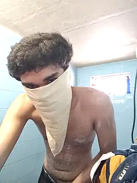 yourruru online show from 04/05/26, 03:57