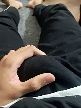 yourruru online show from 04/10/26, 09:05