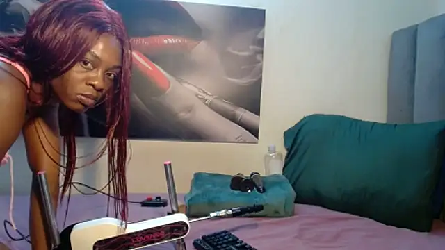 Lola-77 online show from 05/17/26, 10:59