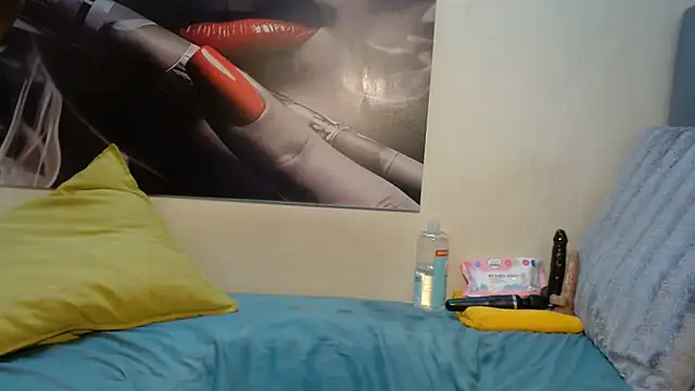 Lola-77 online show from 05/26/26, 02:15
