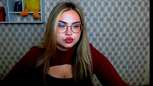 AminaSoul  online show from 05/30/26, 07:25