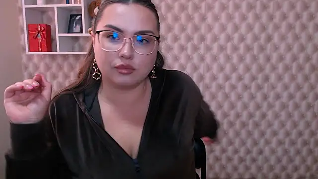 Snapshot of AminaSoul_ chatting on 04/02/26, 07:48 AminaSoul online show from 04/02/26, 07:48