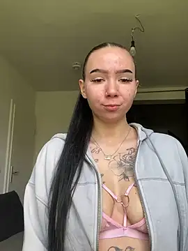 zoeelinks online show from 04/01/26, 10:05