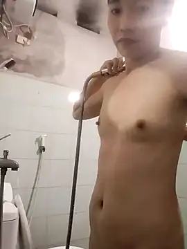 Snapshot of Miss_lovexx chatting on 04/07/26, 10:28 Miss lovexx online show from 04/07/26, 10:28