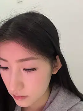 Mina ovo online show from 04/14/26, 06:40