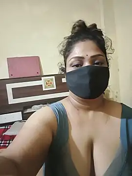 SluttySonam online show from 05/13/26, 05:53