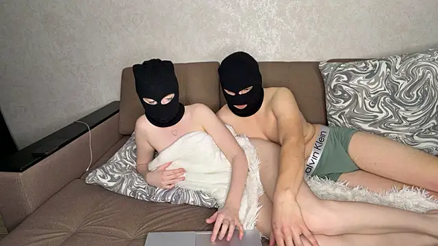 PamelaCouple  online show from 04/09/26, 02:45