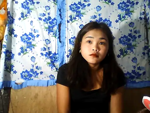 Snapshot of AsianPinay18 chatting on 04/06/26, 06:36 AsianPinay18 online show from 04/06/26, 06:36