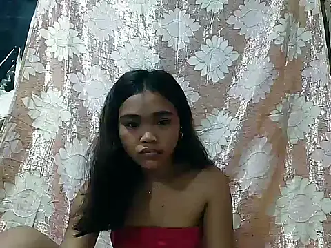 Snapshot of AsianPinay18 chatting on 04/02/26, 09:10 AsianPinay18 online show from 04/02/26, 09:10