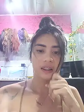 Snapshot of Martha4you chatting on 06/07/26, 12:21 Martha4you online show from 06/07/26, 12:21