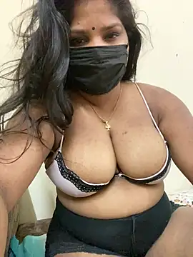 Snapshot of Shalu_naughty69 chatting on 07/07/26, 06:47 Shalu naughty69 online show from 07/07/26, 06:47