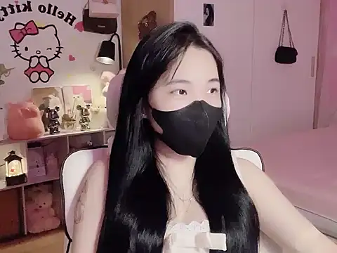 Snapshot of Yua-Rin20 chatting on 04/14/26, 04:34 Yua-Rin20 online show from 04/14/26, 04:34