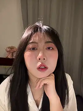 Snapshot of ooooBaby129 chatting on 04/12/26, 01:03 ooooBaby129 online show from 04/12/26, 01:03