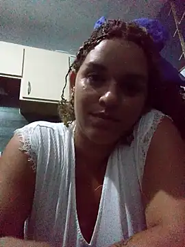 Snapshot of thamysexx chatting on 04/08/26, 07:43 thamysexx online show from 04/08/26, 07:43