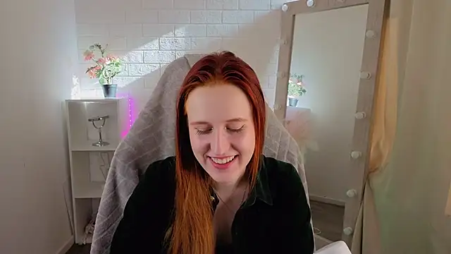 EvaBellea online show from 04/11/26, 06:32