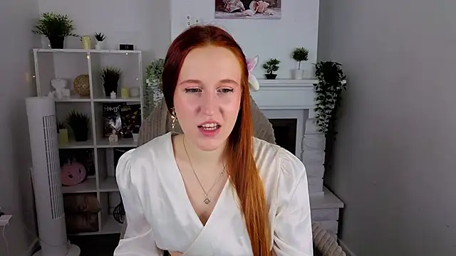 EvaBellea online show from 04/21/26, 12:56