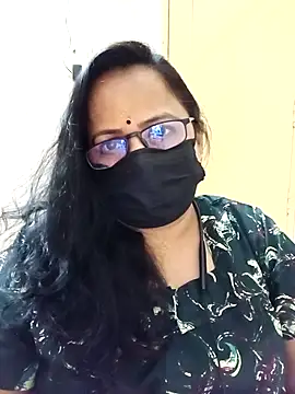 monisha cam online show from 04/11/26, 08:01