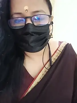 Snapshot of monisha_cam chatting on 07/12/26, 06:31 monisha cam online show from 07/12/26, 06:31