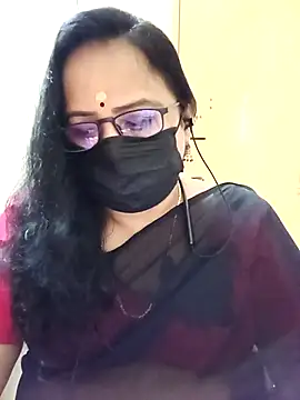Snapshot of monisha_cam chatting on 04/16/26, 08:37 monisha cam online show from 04/16/26, 08:37