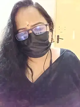 Snapshot of monisha_cam chatting on 06/12/26, 09:18 monisha cam online show from 06/12/26, 09:18