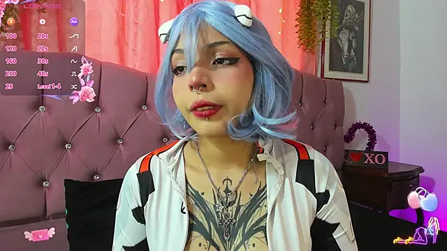 kaoriabyzz  online show from 04/10/26, 09:00