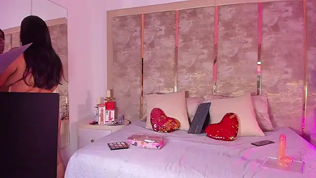 BellaWilliams  online show from 05/14/26, 04:20