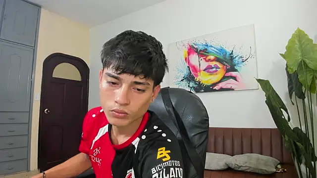 Thebestboyhot online show from 06/03/26, 02:56