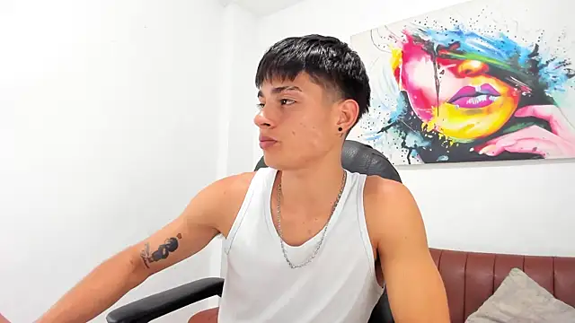 Thebestboyhot online show from 04/21/26, 07:15
